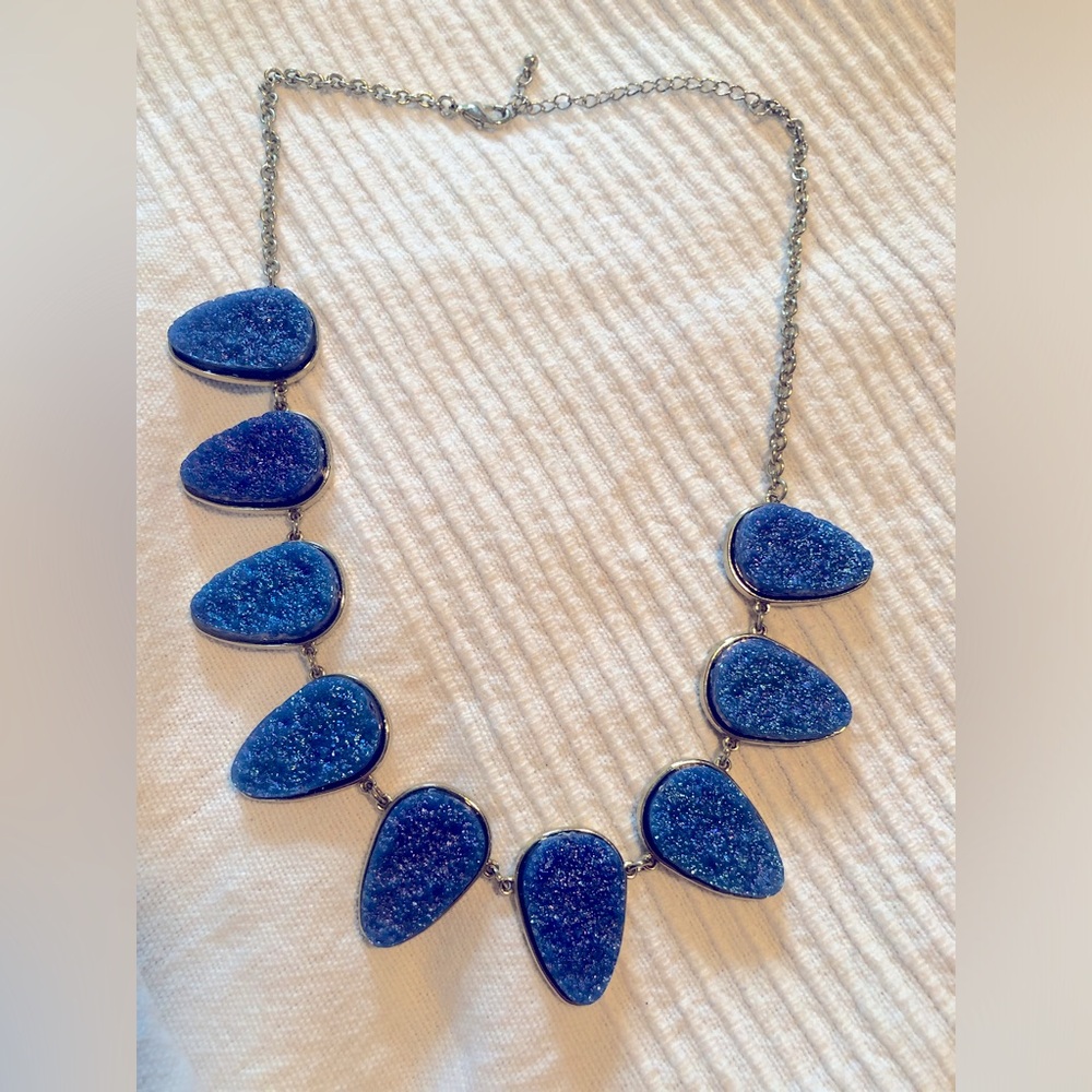 Statement necklace. Adjustable